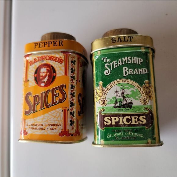 Reproduction Salt & Pepper Tins - Picture 1 of 1